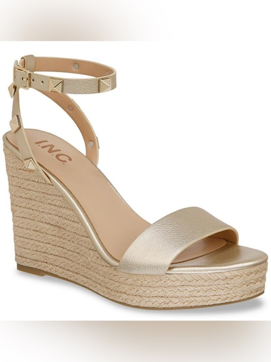 INC International Concepts Shoes - INC Gold Gladiator Wedge Sandals Size 11 – Chic & Statement Style 💛